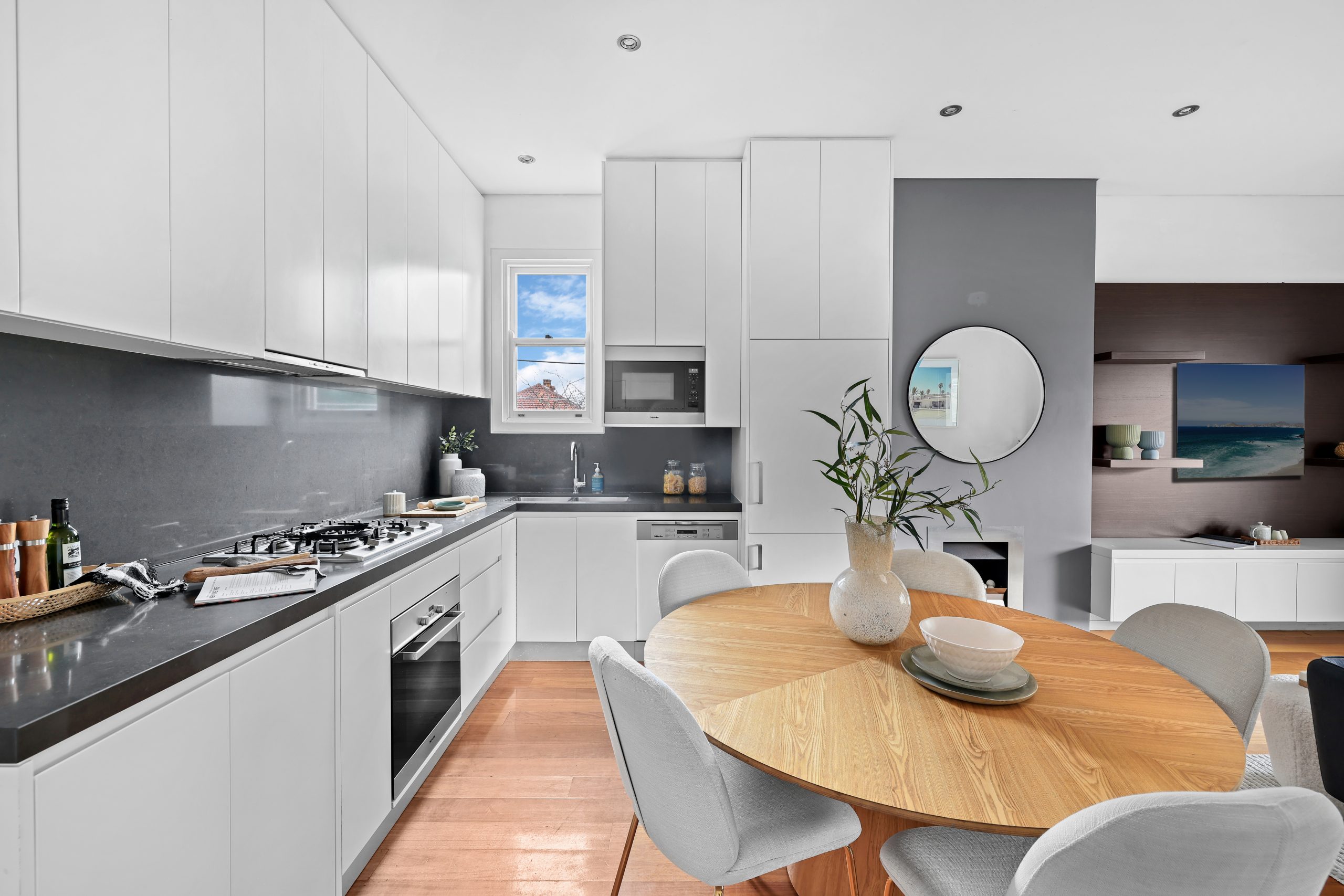 4/86 Howard Street, Randwick Adrian Bo Team